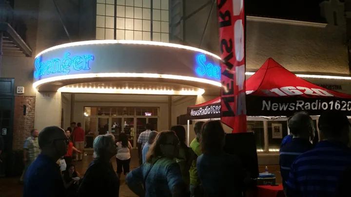 Saenger Theatre during a Downtown Pensacola evening event