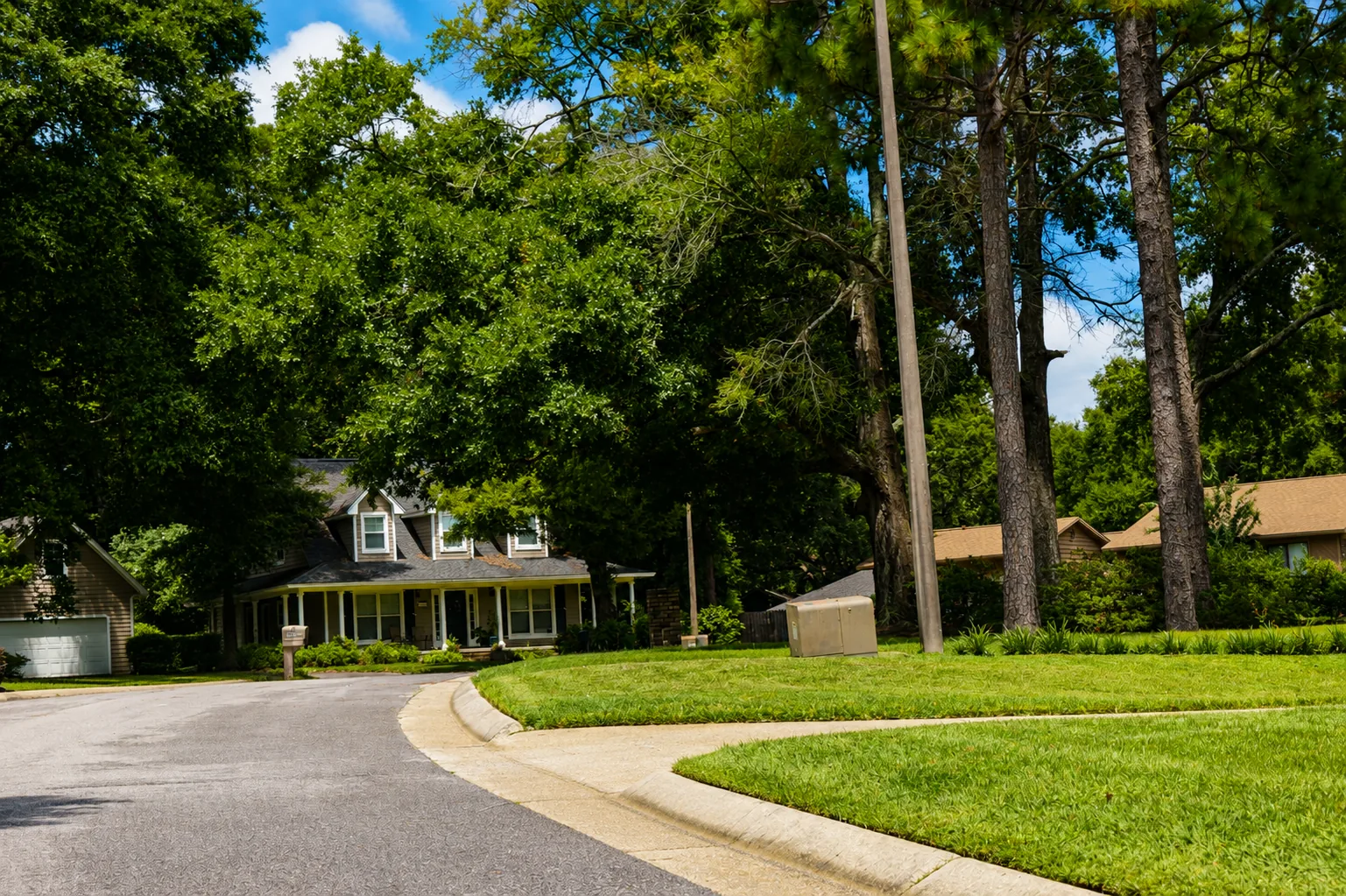 Established residential street in the Nine Mile Road and UWF corridor of Pensacola
